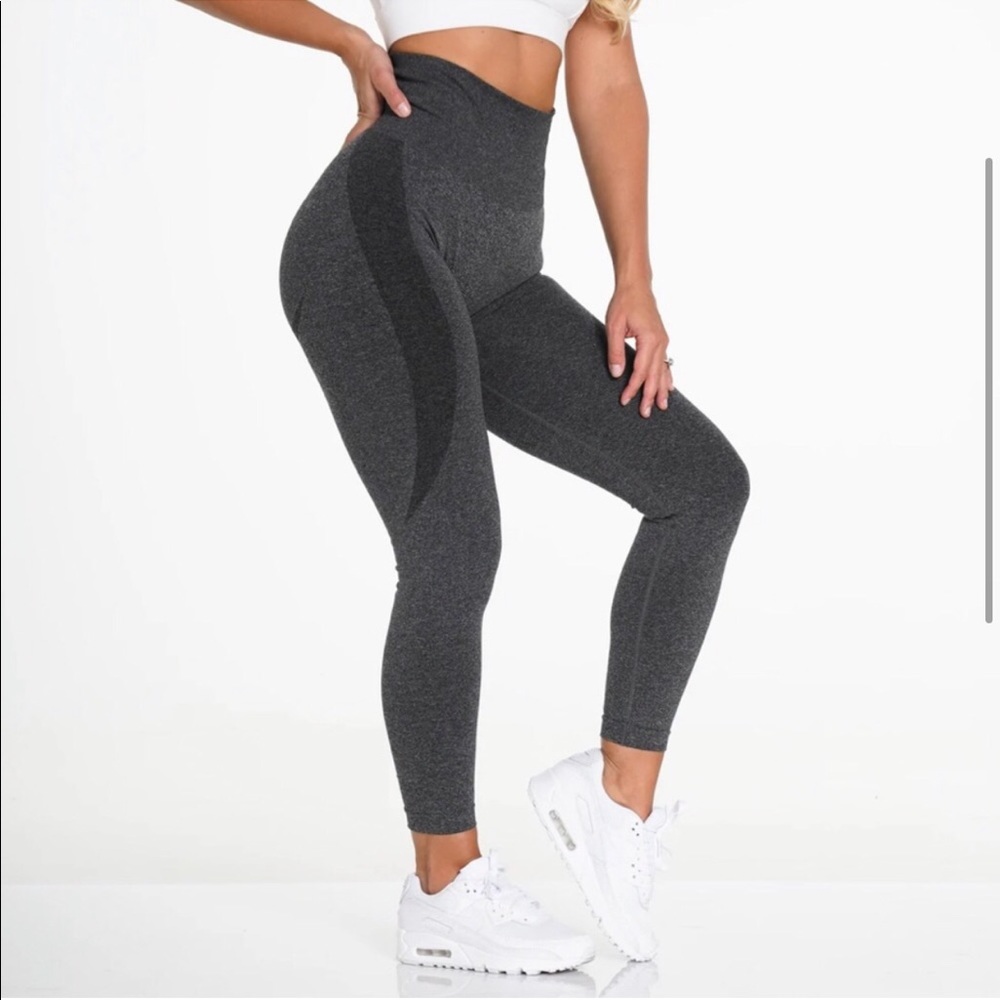 NVGTN Black Speckled Contour Seamless Leggings